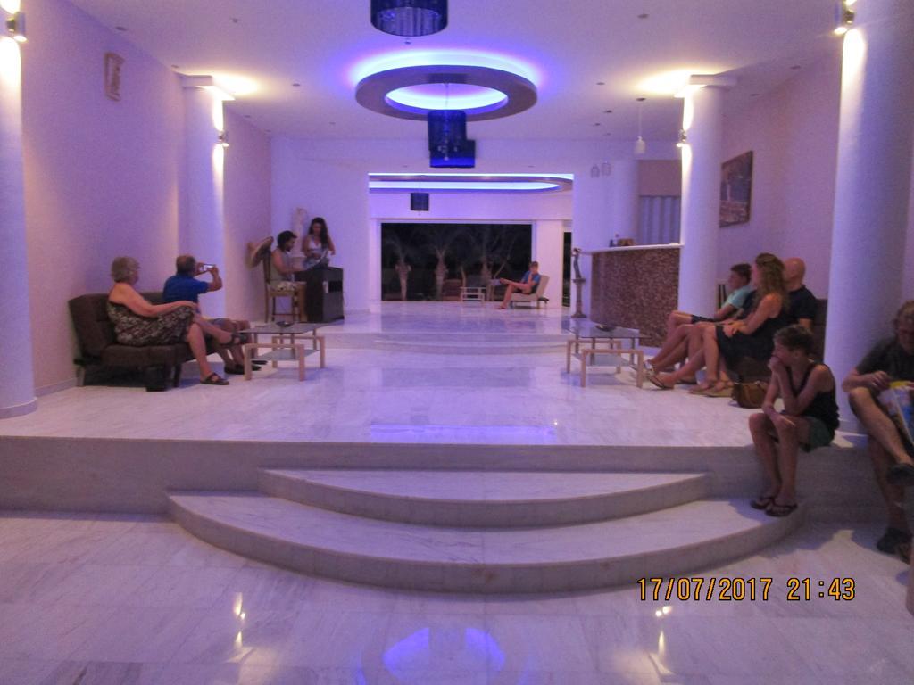 Saint Konstantin Beach Apartments Stegna Exterior photo