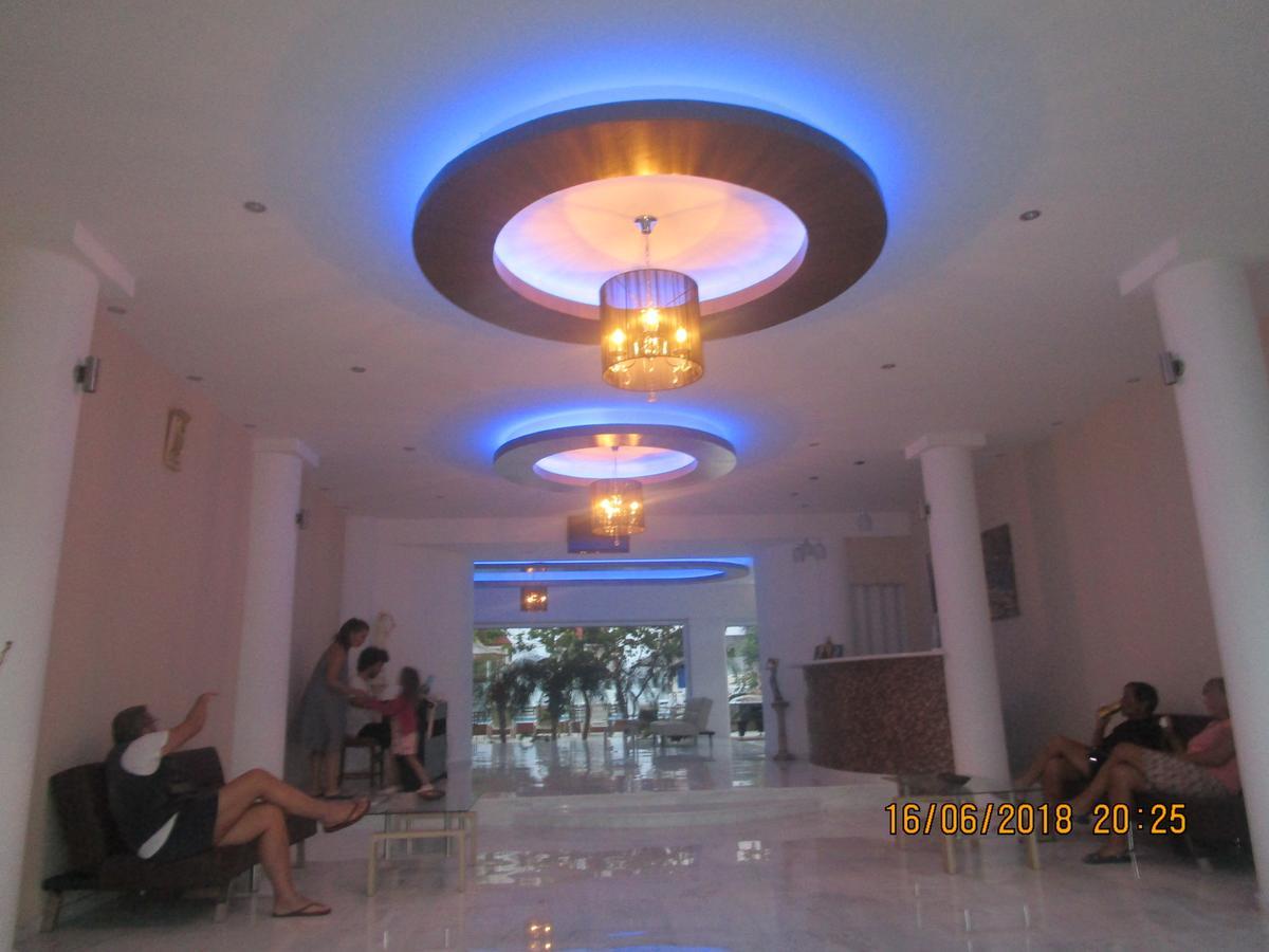 Saint Konstantin Beach Apartments Stegna Exterior photo